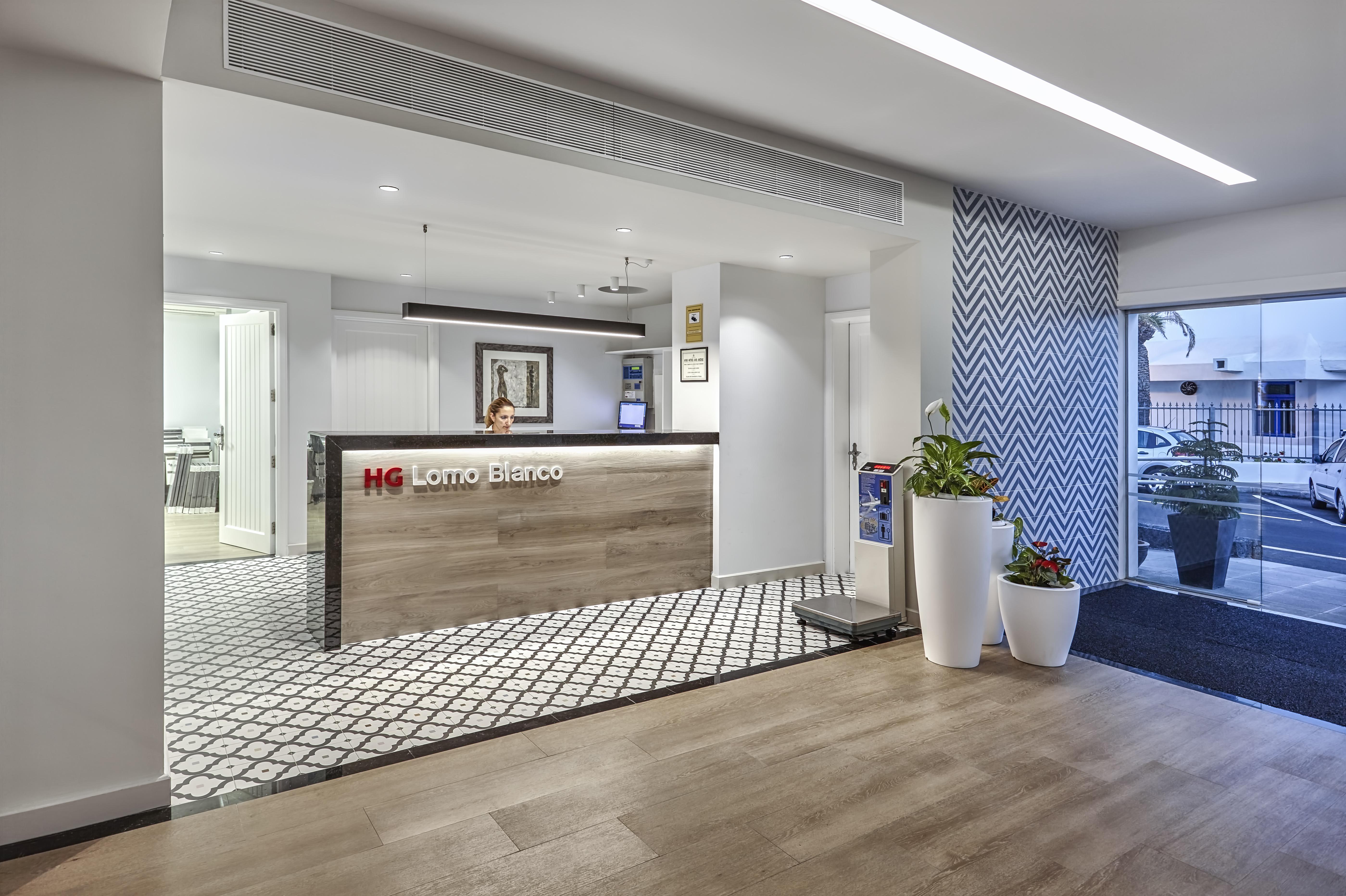 Hg Lomo Blanco Apartment Puerto del Carmen  Ngoại thất bức ảnh