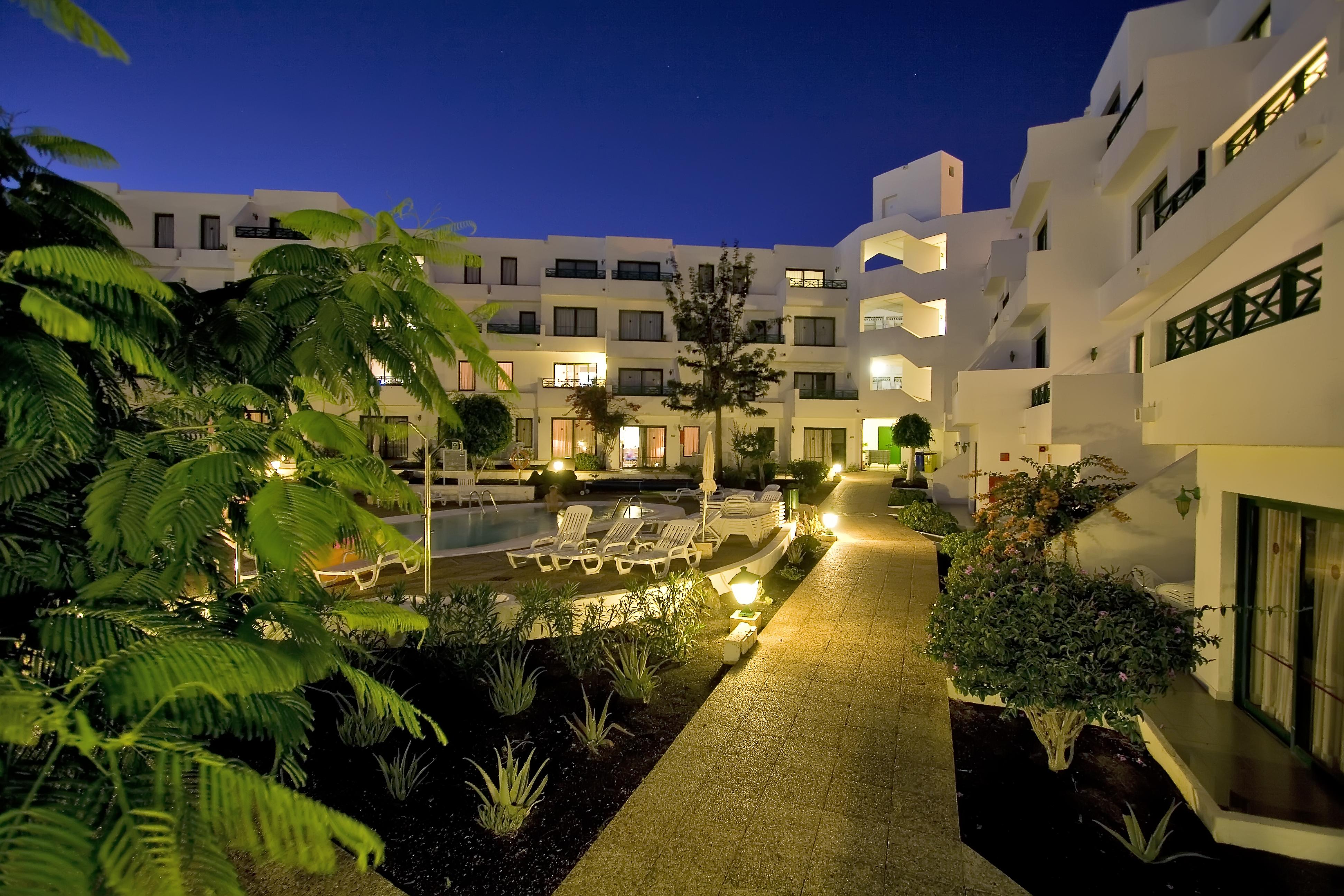 Hg Lomo Blanco Apartment Puerto del Carmen  Ngoại thất bức ảnh
