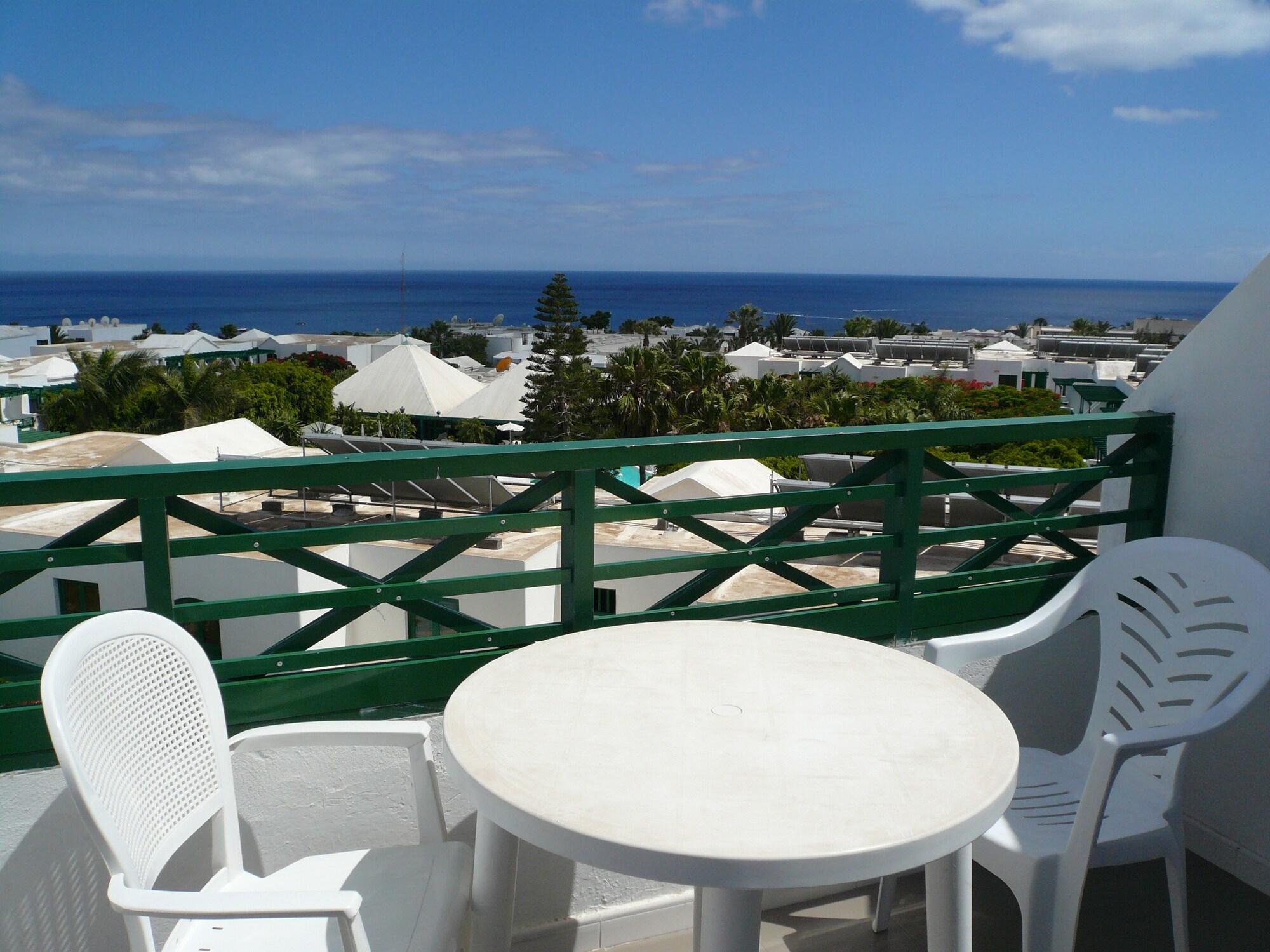 Hg Lomo Blanco Apartment Puerto del Carmen  Ngoại thất bức ảnh